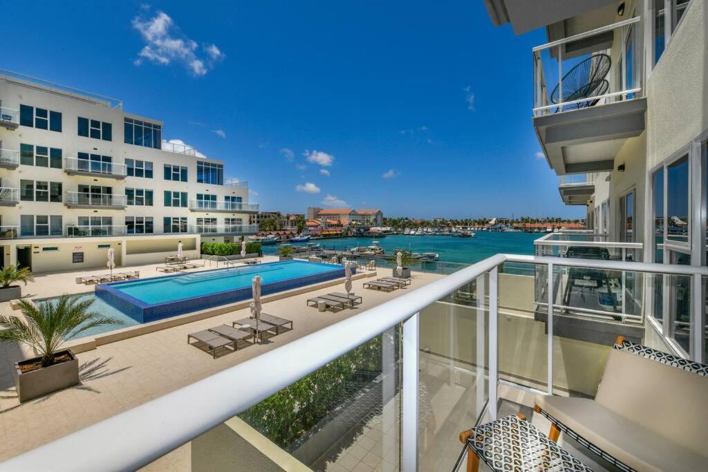 Luxurious Ocean Front Condo With Sunset Views 2 Bed-2 Bath Oranjestad Exterior photo